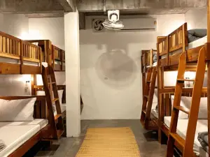 Baan650 Hostel