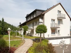Luckai Hotel & Restaurant Inhaber Dennis Burmann