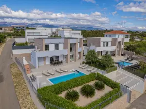 Villas Royal I with Private Pool