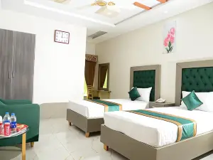 Hotel Deluxe Lahore