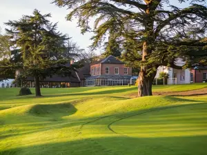 Melbourne Lodge