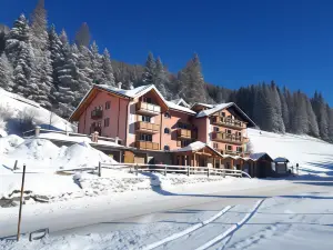 Hotel la Roccia