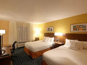 Fairfield Inn & Suites Cincinnati Eastgate