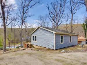Dock & Furnished Deck: Lakefront Gravois Mills Gem