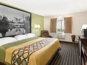 Super 8 by Wyndham Norfolk
