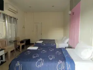 Suanlamyai Resort
