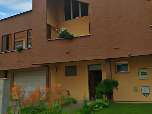 Bolek Mansion