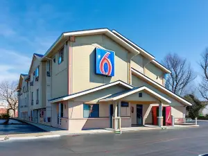 Motel 6 Salisbury, MD