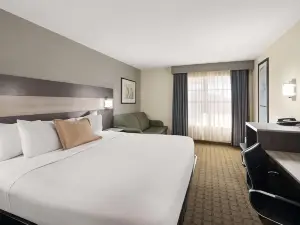 Travelodge by Wyndham Perry National Fairgrounds Area I-75