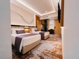 Crystal Inn