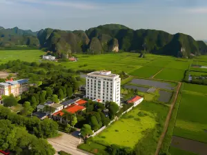 Khách sạn & Resort Hidden Charm Ninh Bình