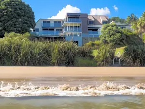 By the Bay Beachfront Apartments
