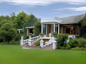La Mirage Garden Hotel & Spa