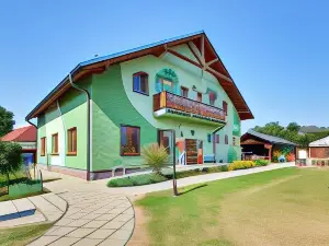 Restaurace a Penzion Kamenec