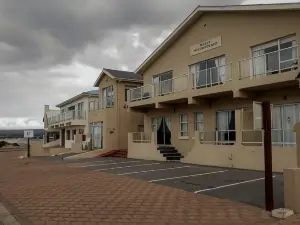 Whale Watchers Inn