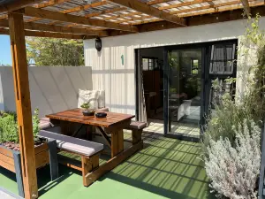 Pelican Lodge Guesthouse