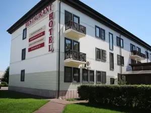 Venetsiya Hotel