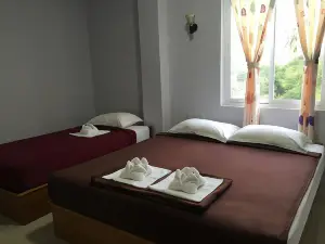 Feel Guest House - Adults Only