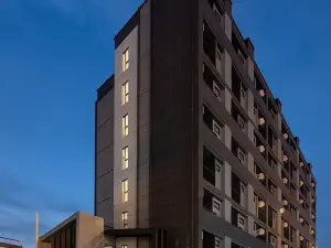 OBLIQUE Apartment BangYai