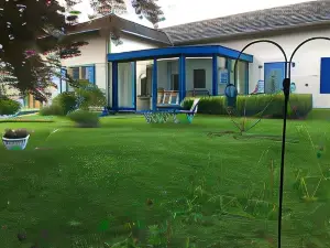 Le Bon Etage