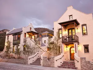 South Main Residences by Surf Hotel