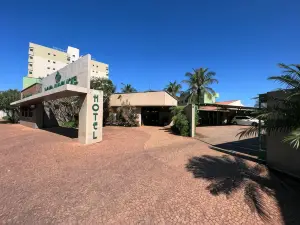 Premier Garden Hotel