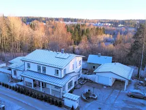 Villa Jokivarsi Bed & Breakfast