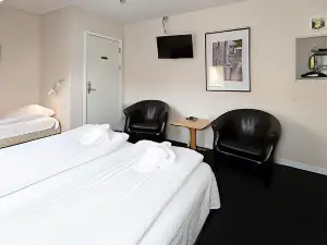 Skråvej Bed & Breakfast