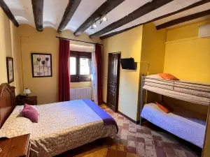 Posada Abadia de Sietamo