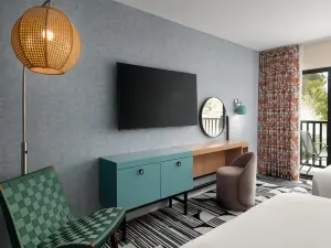 Holiday Inn Express & Suites Solana Beach-Del Mar