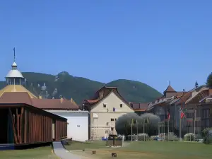 Logis Grand Hôtel des Bains