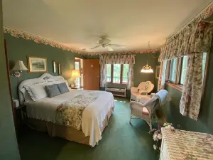 Pinehaven Country Inn