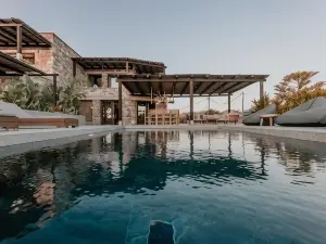 Onym Curated Villas
