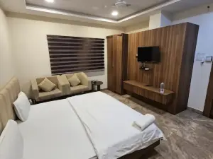 โรงแรมซาการ์ อินน์