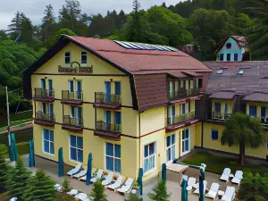 Hotel Dobsi