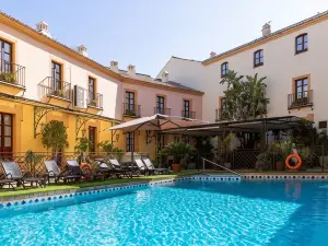 Hotel Alcázar de la Reina