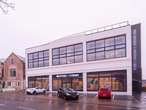 Luxe Apartments, the Moorwell, Parking, Gym - 10Mins Cardiff City Ctr