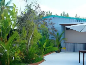 Holiday Village Retreat