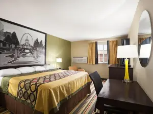 Super 8 by Wyndham Joplin