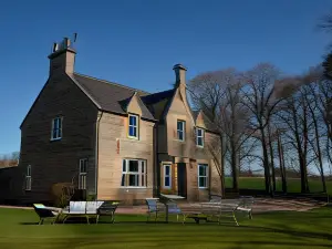 Cardhu Country House