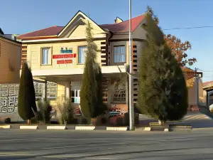 Ratmina Hotel