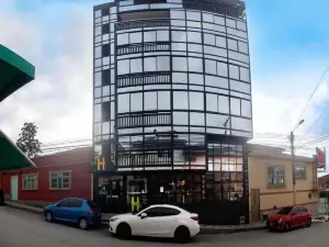 โรงแรม ลา ปอร์รา