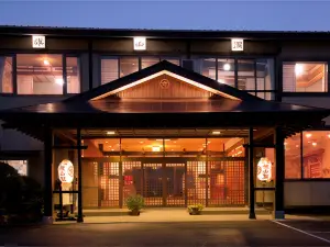 Yuzankaku (Oga Onsen)