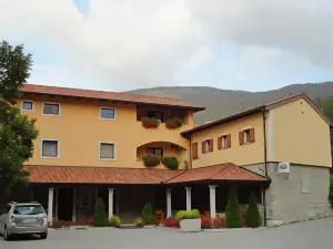 Guest House Pod Slavnikom