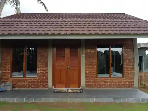 Kampung Halaman Villas