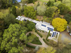 Stayau 4Br Spacious Nature Retreat