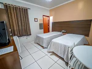 Hotel Tadini