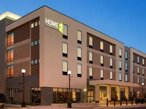 Home2 Suites by Hilton Sheboygan