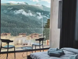 Moon2 Hotel
