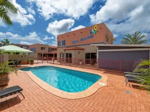 米拉索爾別墅汽車旅館